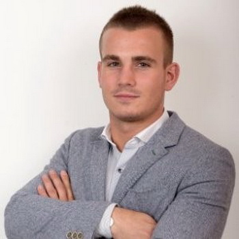 Charlie Irons Biography