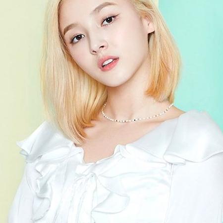 Nancy Biography