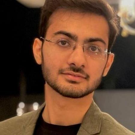 Urvish Desai Biography