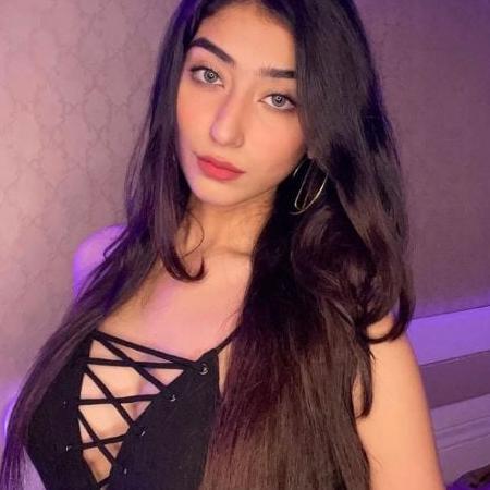 Nazila Sitashi Biography