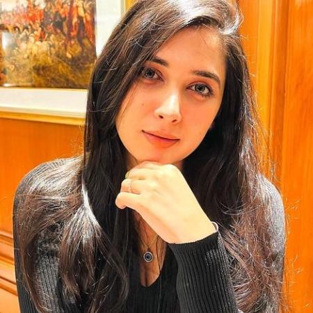 Swati Asthana Biography