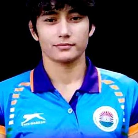 Pooja Gehlot Biography