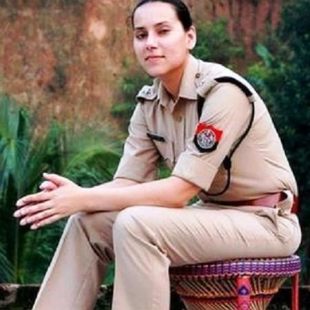 Sanjukta Parashar Biography