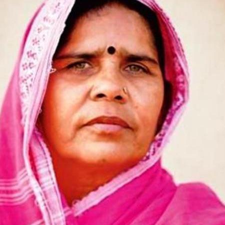 Sampat Pal Biography