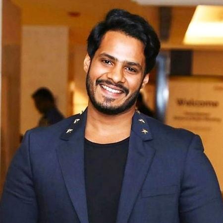 Nikhil Kumaraswamy Biography