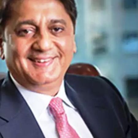 Deepak Kochhar Biography
