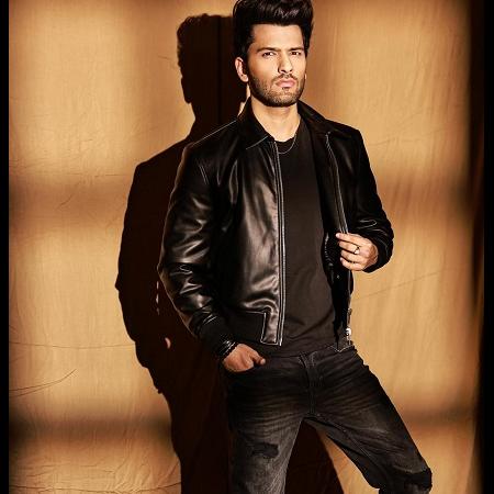 Aayush Shrivastav Biography