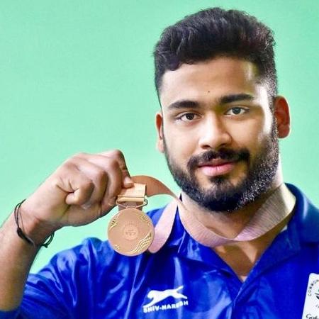 Vikas Thakur Biography