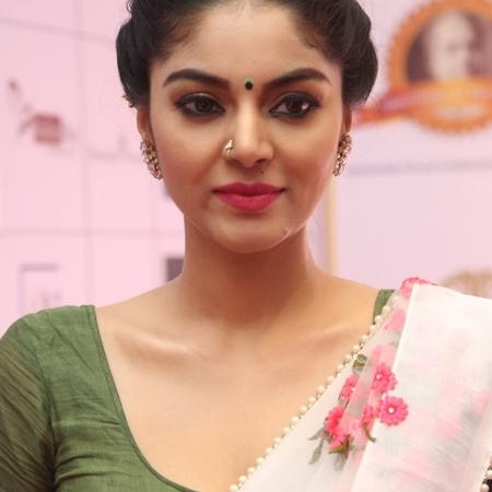Sanam Shetty Biography