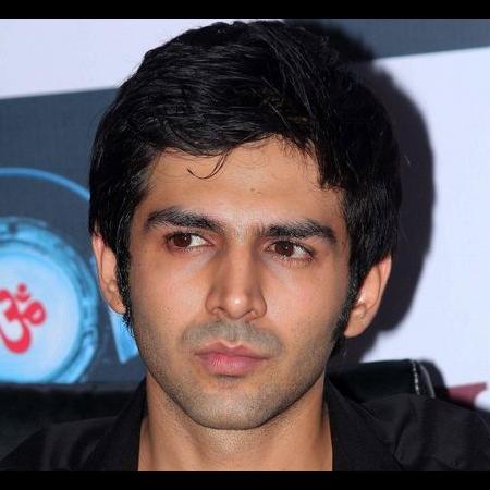 Kartik Aaryan Biography