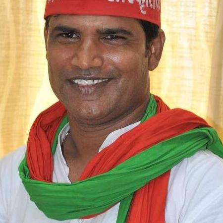 Dharmendra Solanki Biography