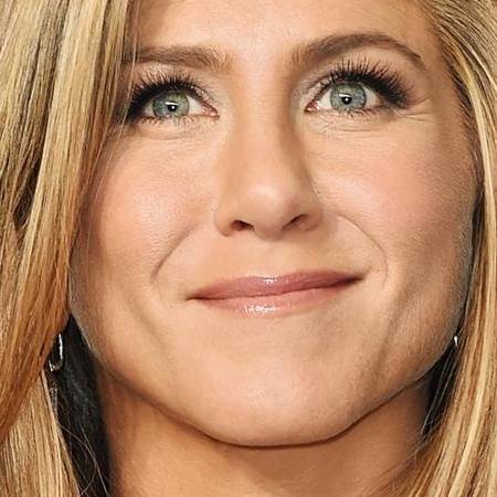 Jenifer Aniston Biography