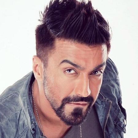 Ashish Chowdhry Biography