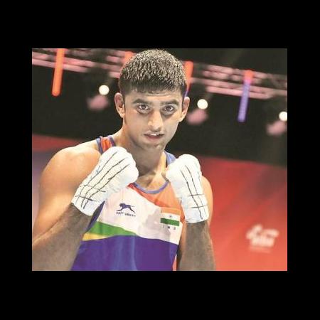 Manish Kaushik Biography