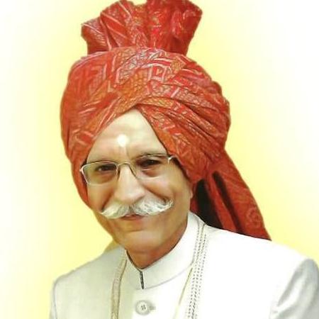 Mahashay Dharampal Gulati Biography