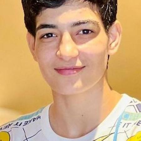 Praveen Hooda Biography