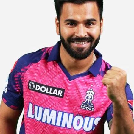 Akash Vasisht Biography