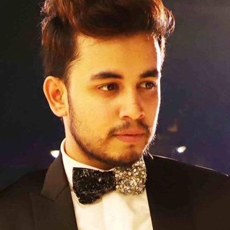 Vibhor Parashar Biography