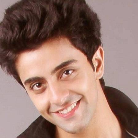 Paras Babbar Biography