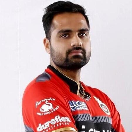 Aniket Choudhary Biography