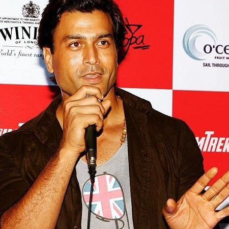 Shivendraa Om Saainiyol Biography