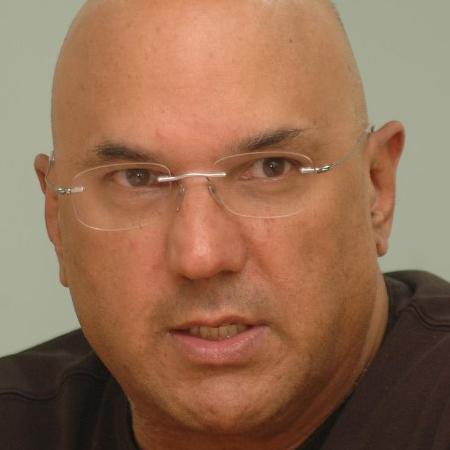 Neville Roy Singham Biography