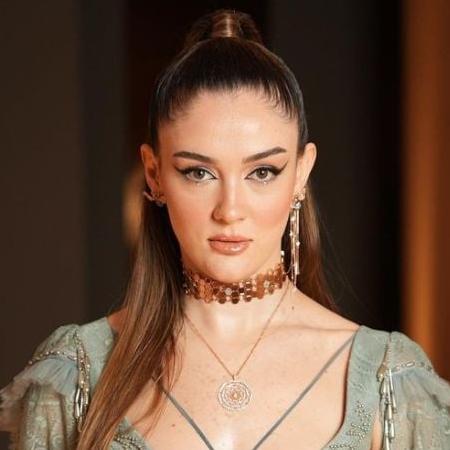 Zehra Gunes Biography