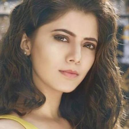 Mittali Parulkar Biography