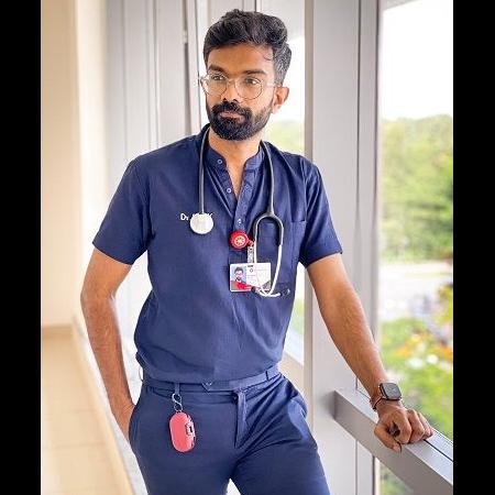 Dr Kumar B.G Biography