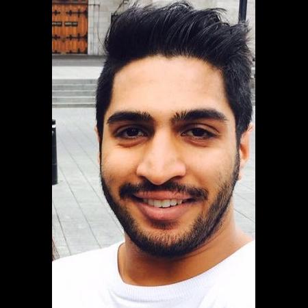 Arjun Bhalla Biography