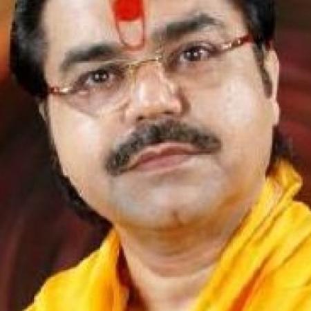 Shri Mridul Krishna Shastri Biography