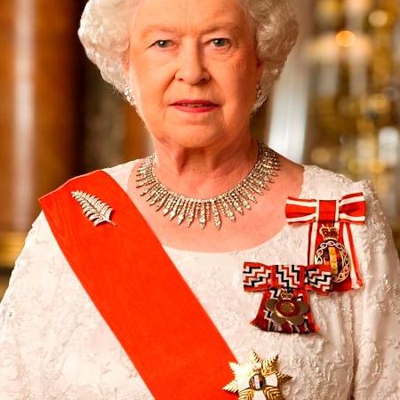 Queen Elizabeth II Biography