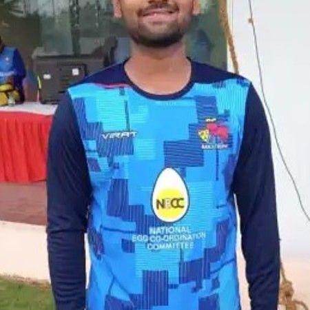 Suved Parkar Biography