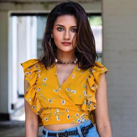 Nivaashiyni Biography
