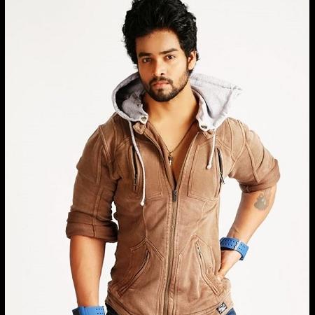 Mikki Koomar Biography