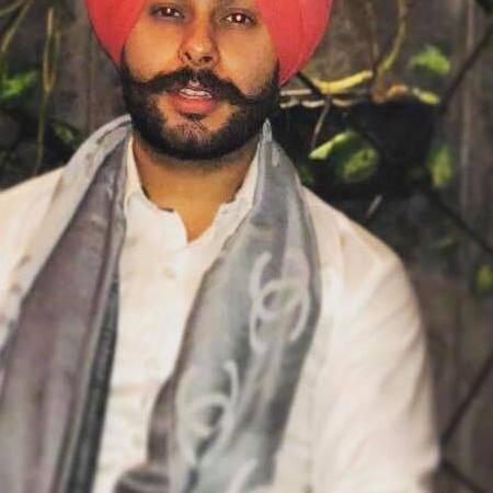 Alam Makkar Biography