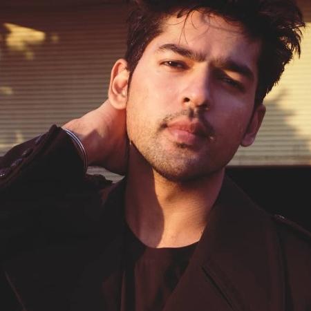 Siddharth Dhanda Biography