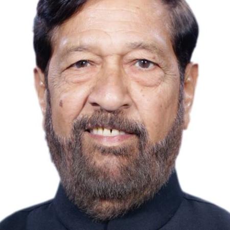 Girish Bapat Biography