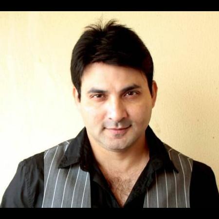 Yasser Usman Biography