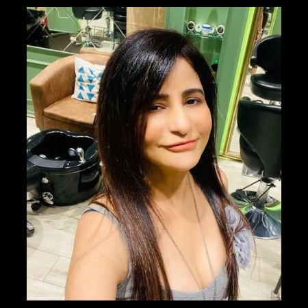 Saru Maini Biography