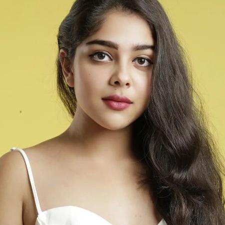 Niharika Chauksey Biography