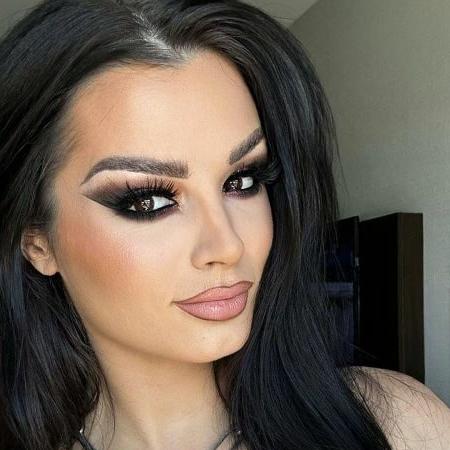 Saraya Bevis aka Paige Biography