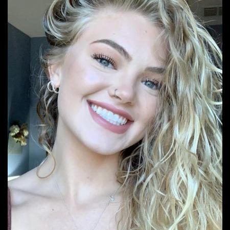 Abigail White Biography