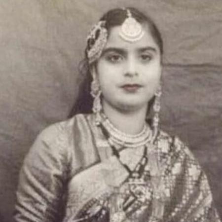Lateef Fatima Khan Biography