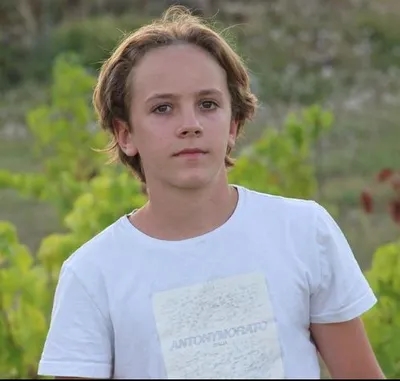 Mo Bakker Biography