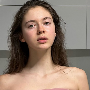 Stefania Deriabina Biography