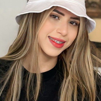 Jazmine White Biography