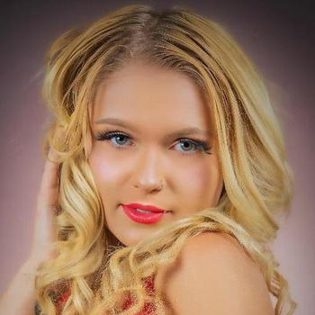 Juliana Marie Biography