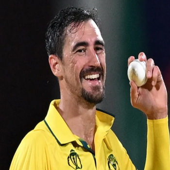 Mitchell Starc Biography