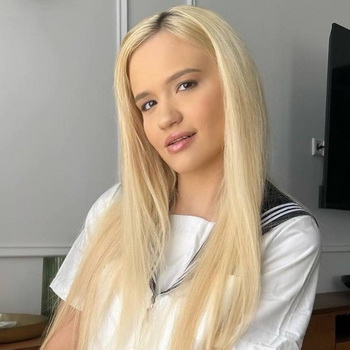 Novella Night Biography